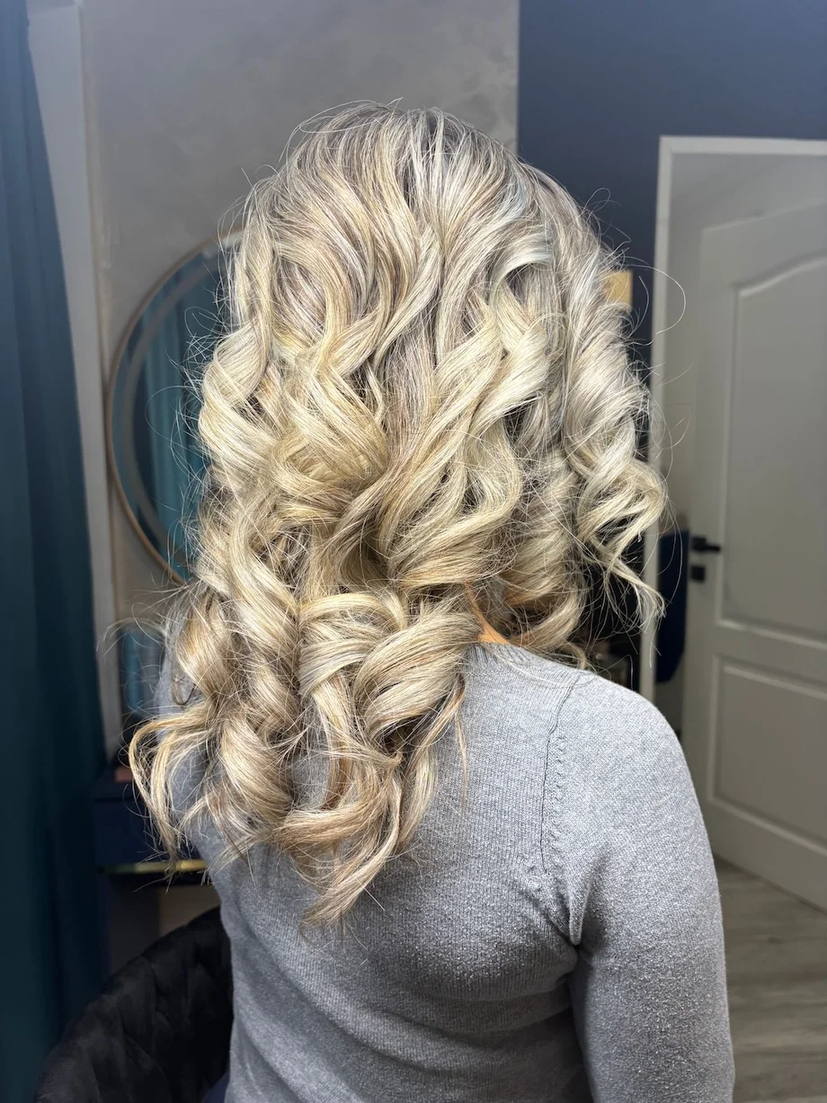 Servicii de coafat profesional, suvite si balayage in Cluj Napoca - Absolute Beauty by Rls - Absolute Beauty - Salon de infrumusetare Cluj Napoca