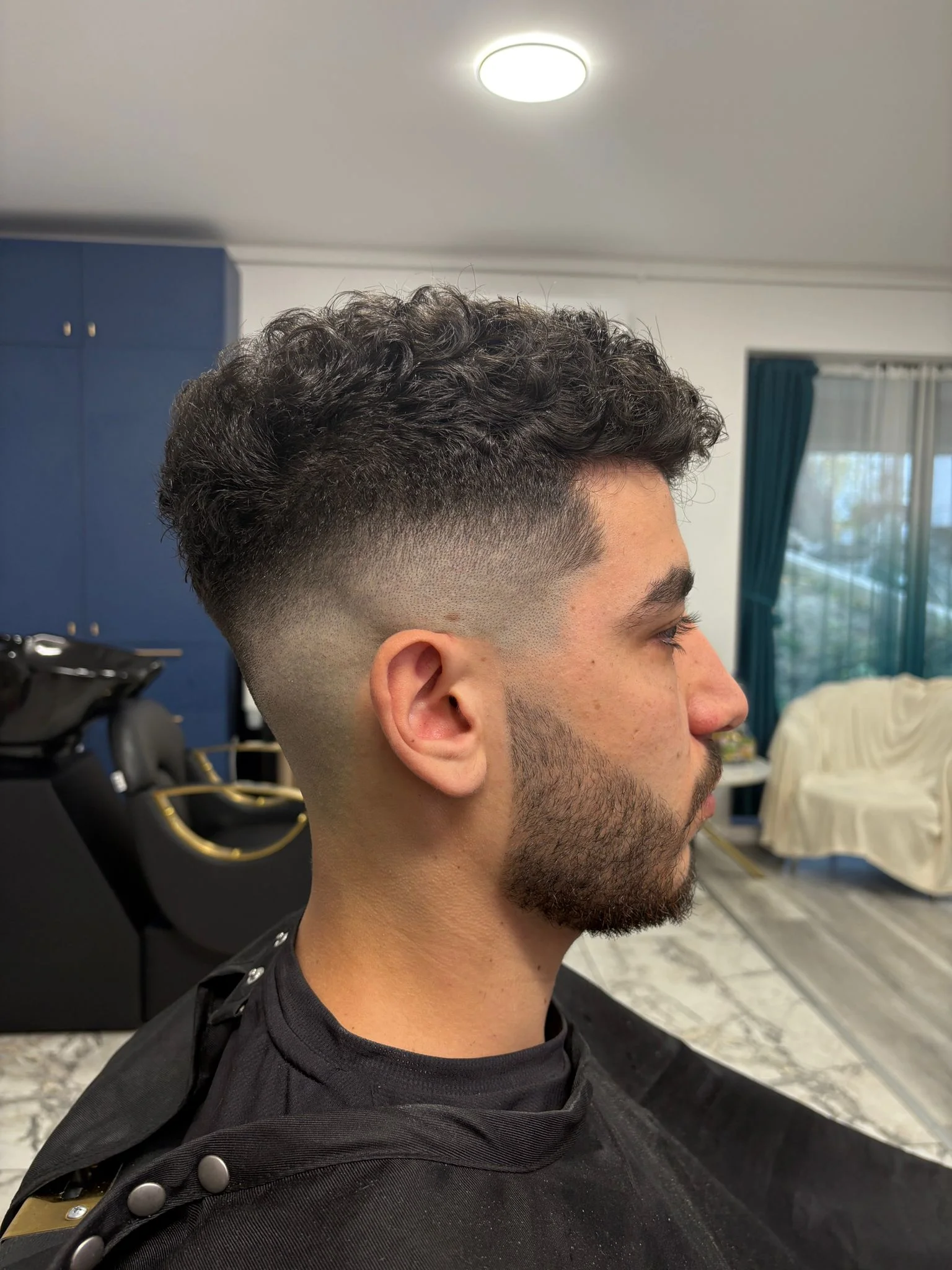 Servicii de frizerie si barber in Cluj Napoca - Absolute Beauty by Rls - Absolute Beauty - Salon de infrumusetare Cluj Napoca