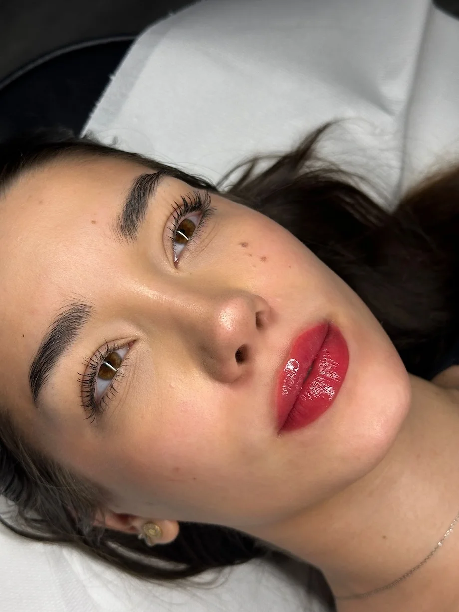 Micropigmentare si cosmetica avansata la salonul de infrumusetare Absolute Beauty by Rls din Cluj Napoca - Absolute Beauty - Salon de infrumusetare Cluj Napoca